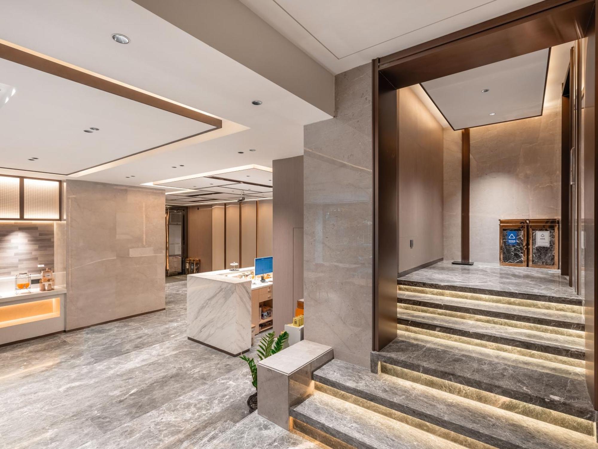 Lavande International Hotel Guangzhou Us Consulate General Guangzhou Grandview Plaza Branch - Free Shuttle Bus To Canton Fair Complex During Canton Fair Period & Free Vpn Internet Access المظهر الخارجي الصورة