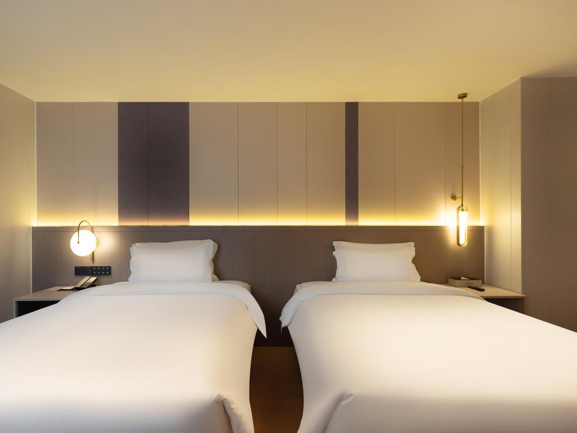 Lavande International Hotel Guangzhou Us Consulate General Guangzhou Grandview Plaza Branch - Free Shuttle Bus To Canton Fair Complex During Canton Fair Period & Free Vpn Internet Access المظهر الخارجي الصورة